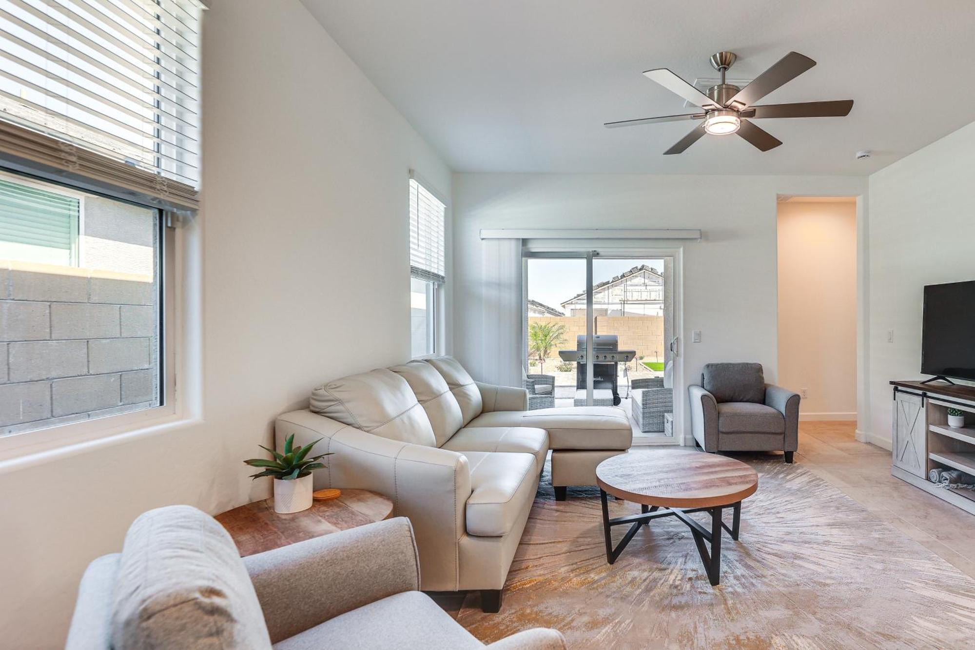 Maricopa Home With Putting Green And Covered Patio! Buitenkant foto