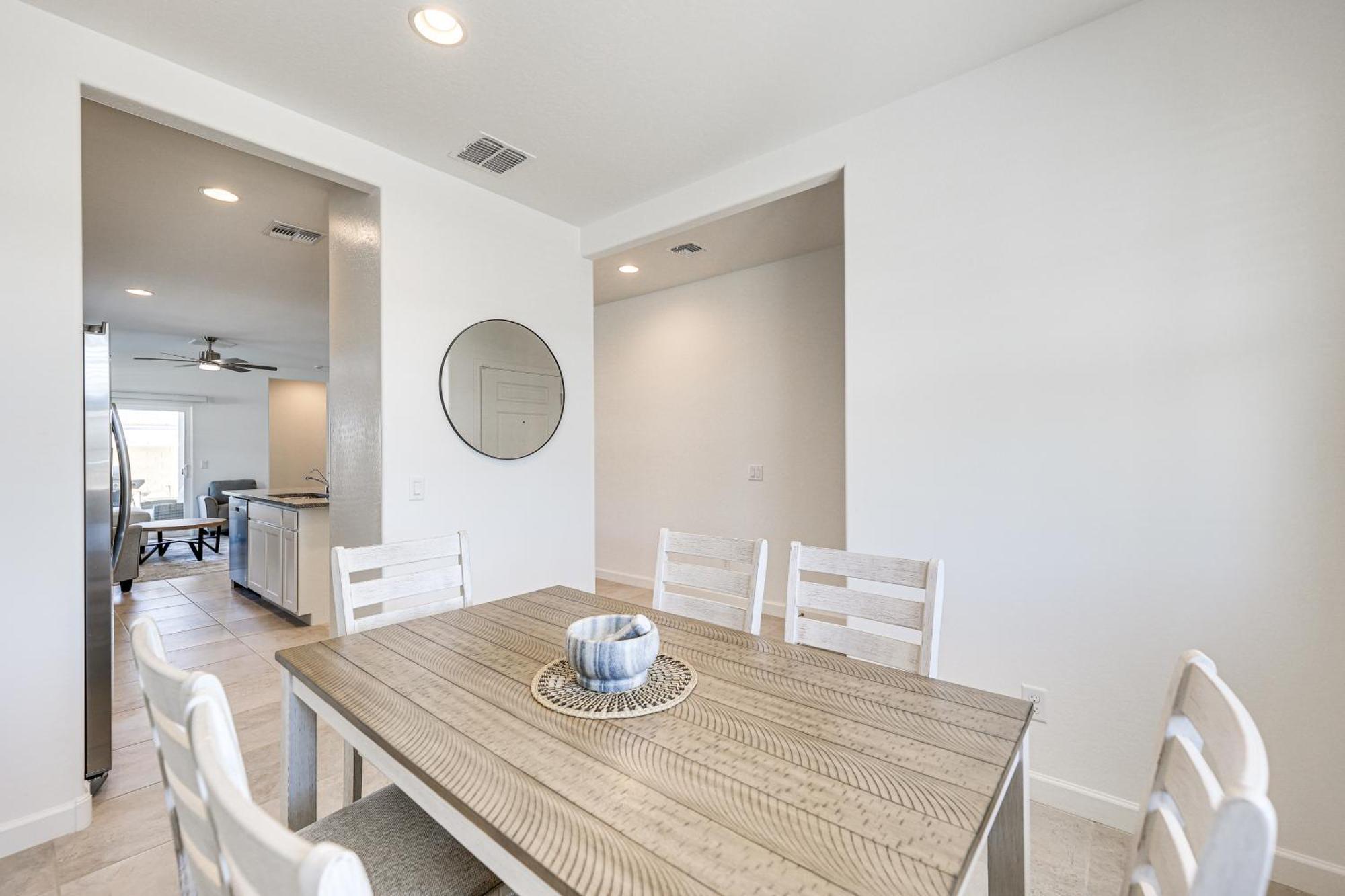 Maricopa Home With Putting Green And Covered Patio! Buitenkant foto